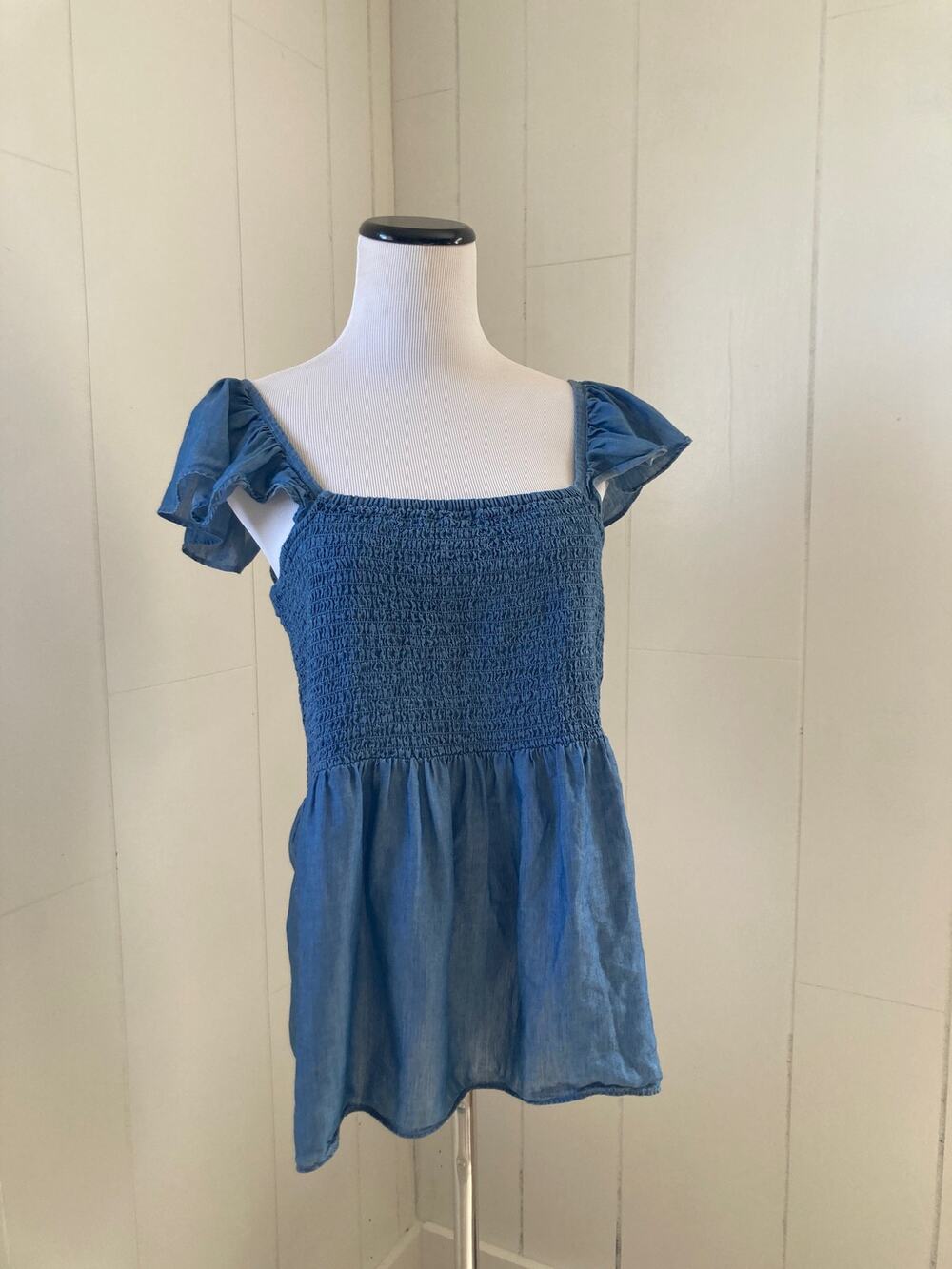 LOFT Smocked Pullover Sun Top, Size LP